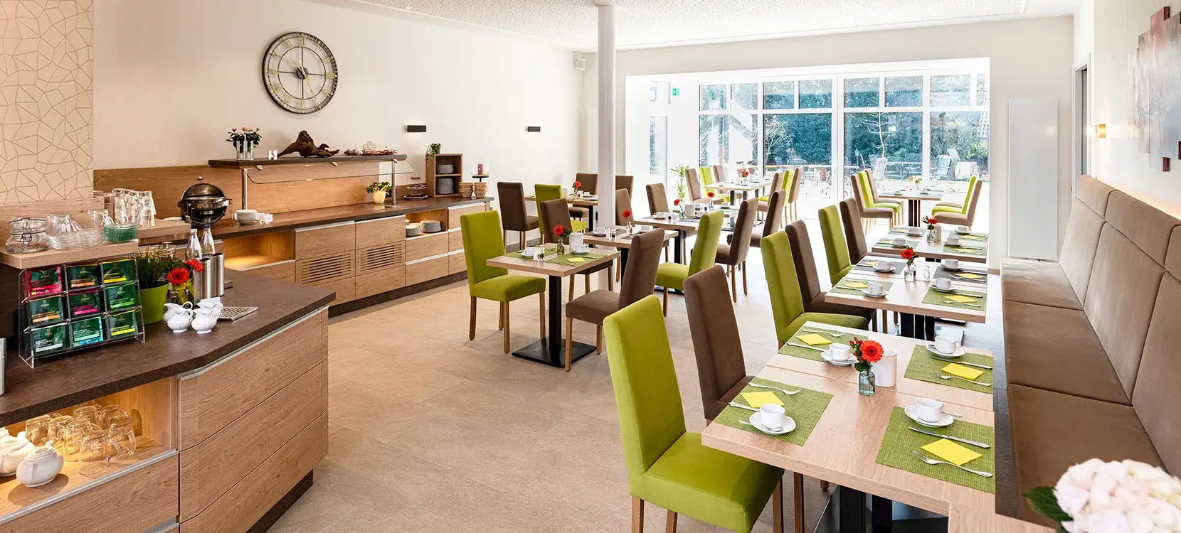 Breakfast room at Landhotel Behre