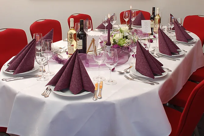 Hochzeit, Geburtstag oder Jubiläum bei Hannover feiern: Am besten im Landhotel Behre.